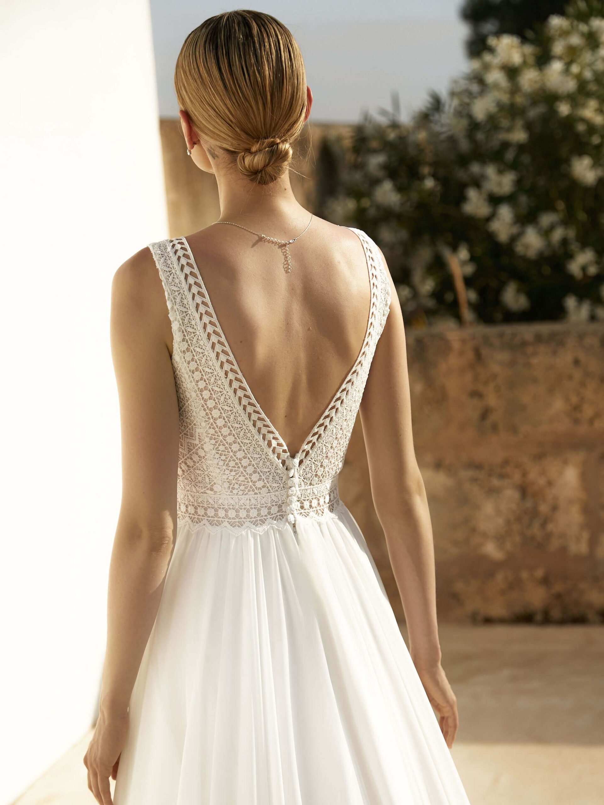 Νυφικό φόρεμα από σιφόν & δαντέλα | Miley - Image 4